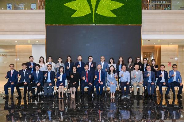 同心聚力，上澤齊輝 | 上藥控股與澤璟制藥舉行戰(zhàn)略合作簽約儀式