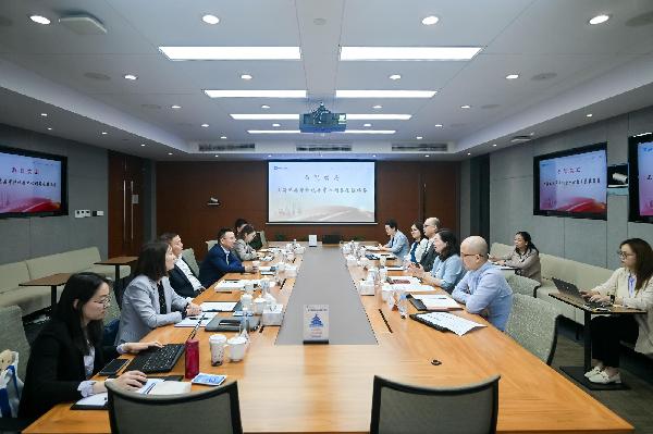 加強服務創(chuàng)新 助力產(chǎn)業(yè)發(fā)展｜上海藥品審評核查中心赴上藥控股調(diào)研